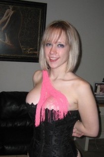, 25  female escort, sudbury